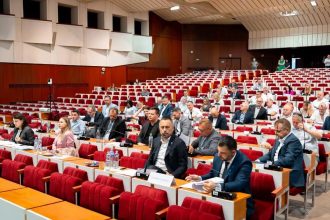 V zastupitelstve Kosickeho samospravneho kraja pribudnu poslanci menia sa hranice volebnch obvodov