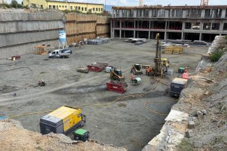 Vysetrovanie vystavby nemocnice v Presove pokracuje vzorky boli odobrate z chybnch stlpov