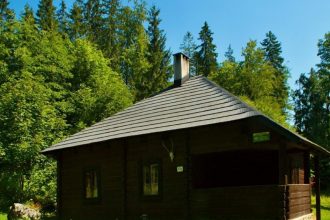 Za 20 eur noc v srdci divociny V tichto chatach sa ludia odpoja od sveta