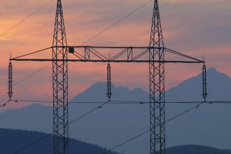 plan EU pre elektrifikaciu sa zaobera prekazkami braniacimi vacsiemu vyuzivaniu elektriny