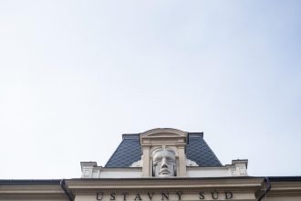 vynimky z dlhovej brzdy su mozne iba pri nahlych a neocakavanich poziadavkach