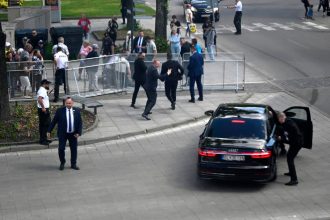 Ako to bolo s piatimi gulkami do brucha Sud ukoncil pripad atentatu na premiera