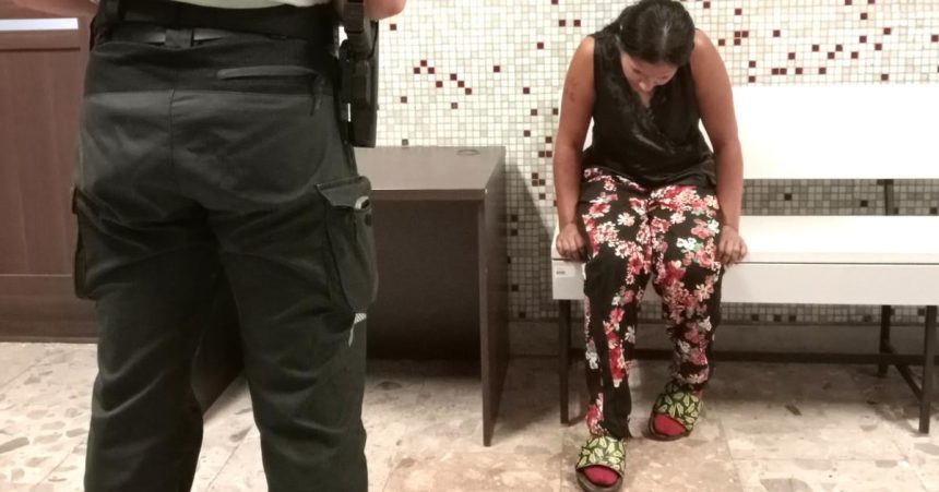Druha ho nahanala s nozom v ruke a vyhradala sa mu zabitim Klamali o mne branila sa