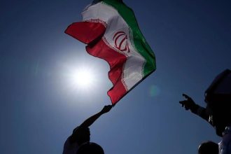 Iran vyhradal statom Perzskeho zalivu znicenim energetiky za utoky USA