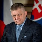 Premier ocakava od Zilinku vysvetlenie k pripadu mobilnych odberovych miest