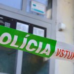 V rodinnom dome nasli telo muza bez znamok zivota policia uzavrela okolie