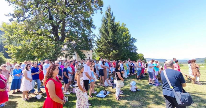 Z vdaky za koniec moru sa zrodila tradicia ktora prezila dve storocia do dediny pritahuje stovky ludi