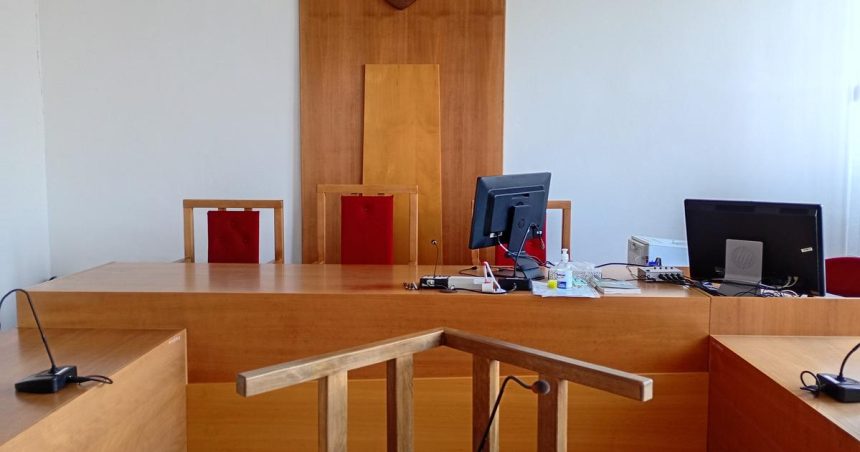Za opakovane hajlovanie na verejnosti dostal pokutu 500 eur a trest v podobe povinnej prace