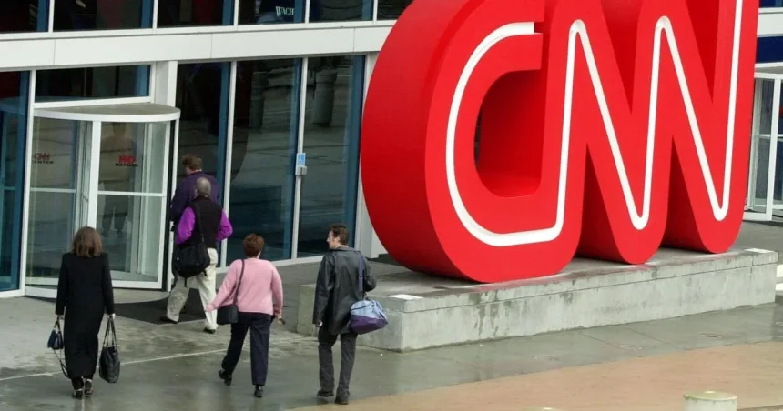 Americké médiá CNN a MS NOW čelia kritike za spravodajstvo