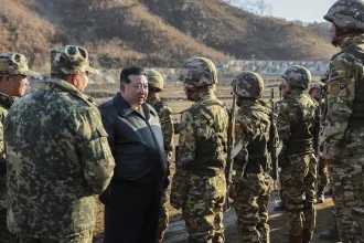 Americký zdroj tvrdí, že Severná Kórea začala