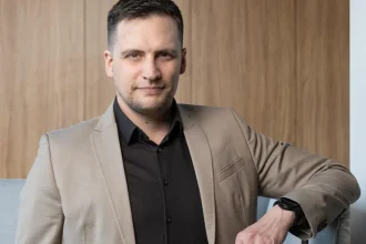 Analytik: Ženy s deťmi po návrate do práce zarábajú menej, doplácajú na materstvo