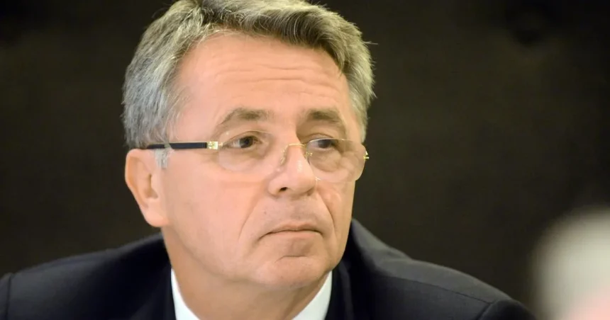 Bývalý majiteľ firmy podozrivej z podvodov sedí v troch dozorných radách a Eximbanke