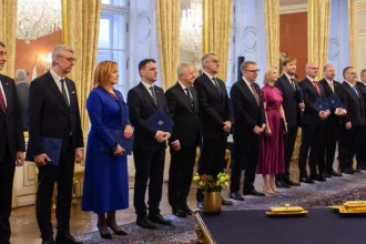 Česká opozícia chce vyvolať hlasovanie o nedôvere vláde, získala 92 podpisov