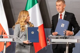 Český premiér Andrej Babiš a talianska vláda