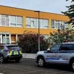 Do prešovskej základnej školy prišlo oznámenie o bombe, žiakov aj zamestnancov evakuovali