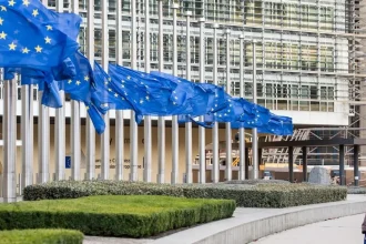 Európska komisia zvažuje prijatie nových opatrení