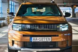 Fiat Grande Panda poteší aj v základnej verzii s manuálom a bez elektrifikácie