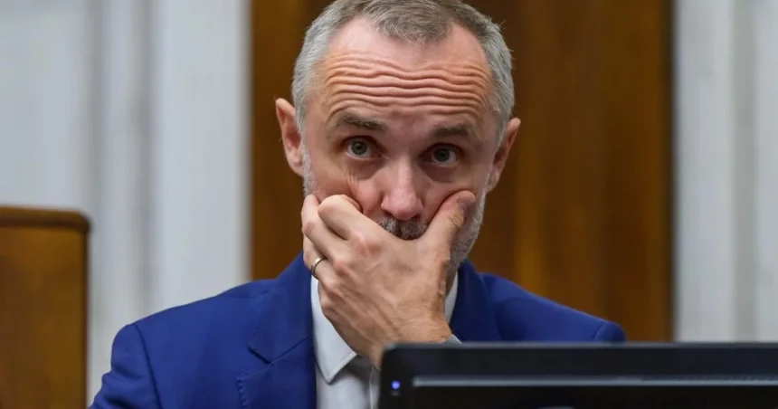 Fico nesmie mlčať. Opozícia žiada zvolanie bezpečnostnej rady
