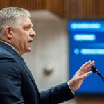 Fico: Stiahnem to, nech si robia, čo chcú. Pripúšťa voľby v januári