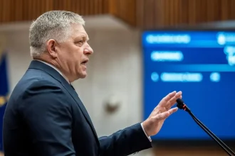 Fico: Stiahnem to, nech si robia, čo chcú. Pripúšťa voľby v januári