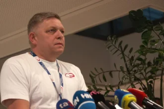 Ficove „iba slová pre voličov“ sú len prázdne frázy
