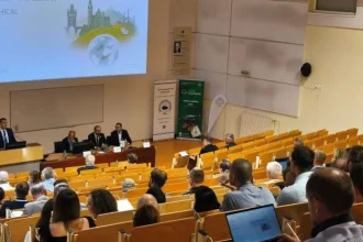 Geografi sa zišli na kongrese Geografia v meniacom sa svete v Košiciach