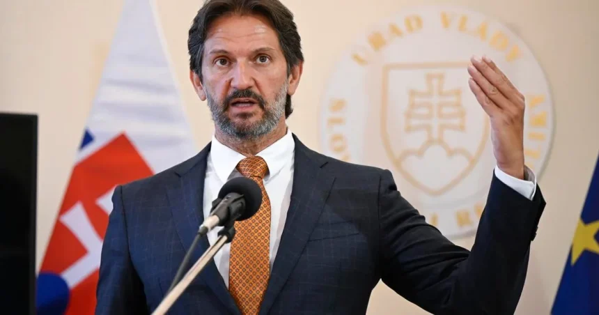 Kaliňák konflikt záujmov pri Strnadovi nevidí, niektorí jeho vládni kolegovia áno