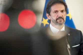 Kaliňák o vzťahoch so Strnadom: Tvrdá drina v púšti, konflikt nevidím
