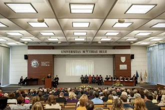 Klatika a Michalka stiahli z výučby Právnickej fakulty Univerzity Mateja Bela
