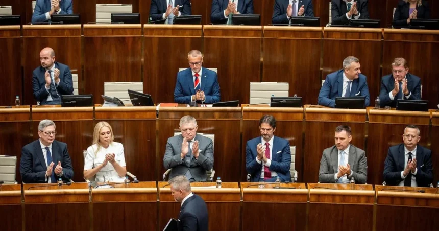 Koalícia a opozícia sa nezhodli na reakciách na správu prezidenta