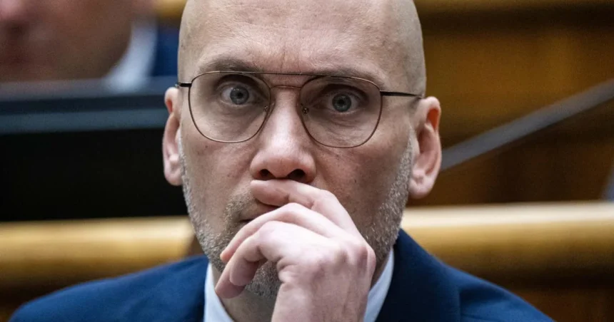 Koalícia na výbore zablokovala kontrolu nominantov aj zásob plynu