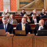 Krik a vypnuté kamery: Petíciu proti zámene majetku stiahli z rokovania