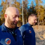 Maily a odchod so Švecom na obed. Diani na valnom zhromaždení klubu turistov