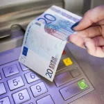 Mzdy v eurozóne v druhom kvartáli medziročne vzrástli o tri percentá