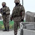 Najmenej deväť kazašských vojakov zahynulo počas námorných cvičení