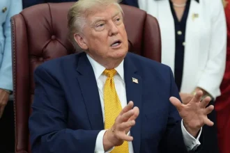 Najvyšší súd USA zamietol Trumpovo obmedzenie hlasovania poštou