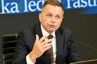 Národná banka Slovenska od budúceho roka zavádza nové pravidlá pre banky