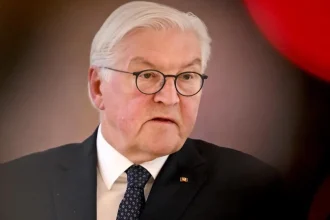 Nemecký prezident schválil zákon o znížení daní na benzín a naftu