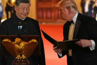 Okázalé stretnutie bez zásadného prelomu. Trump počas štátnej večere