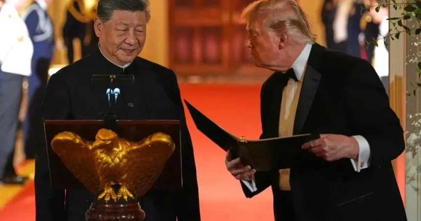 Okázalé stretnutie bez zásadného prelomu. Trump počas štátnej večere