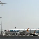 Pilot mal napadnúť kolegu a pokúsiť sa prevziať lietadlo z Dubaja