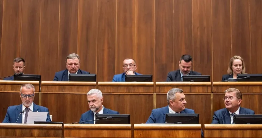 Poslanci otvorili rokovanie o návrhu novely zákona o potravinách