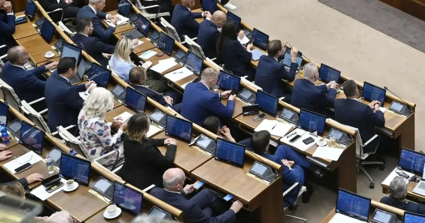 Poslanci parlamentu dnes rokujú o novej vízii pre Slovensko