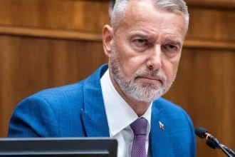 Predseda parlamentu Raši si pripomenul výročie