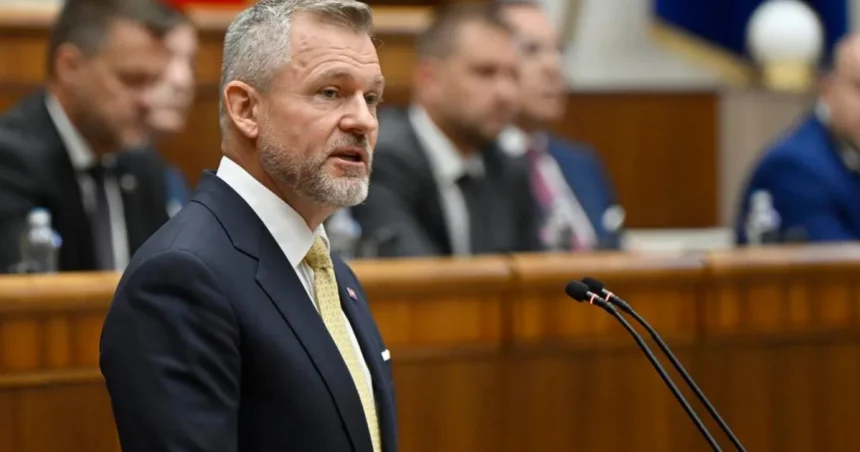 Prezident zjavne zabúda na svoje predsedníctvo v Hlase