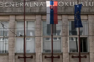 Prokuratúra: Darovanie vojenskej techniky Ukrajine bolo zákonné