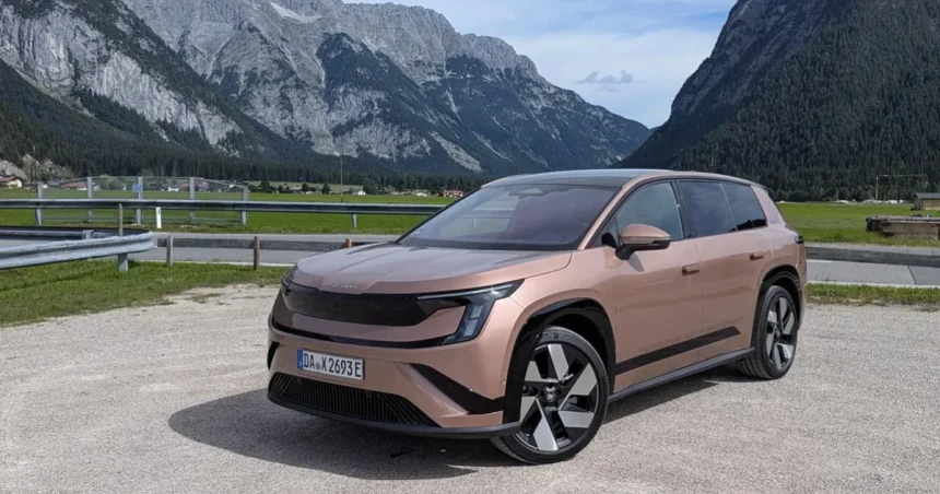 Prvýkrát sme mali možnosť sedieť v interiéri Škody Peaq