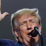 Republikáni prisahali vernosť Trumpovi, zjazd bol plný bizarností
