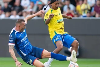 Ronaldinho si podmanil Trnavu, časť publika protestovala. Futbal bol až druhoradý