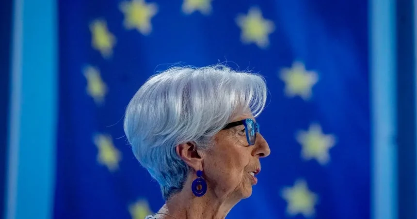 Sadzby ECB sa automaticky nepohybujú s cenami ropy a plynu